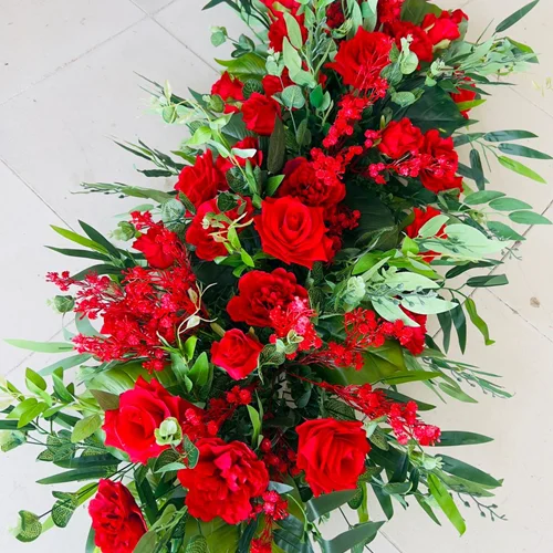 پنل گل مصنوعی قرمز طرح تمشک