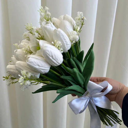 دسته گل  عروس لاله